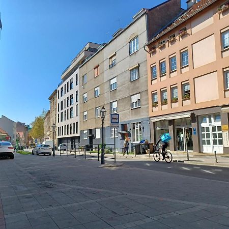 Apartment Elara ザグレブ エクステリア 写真